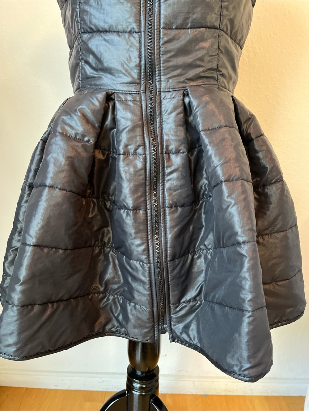 Vintage Lip Service Vest Jacket Flair Skirt Quilted Puff Rare 🍒🍒 LS2 Dress - Picture 4 of 16